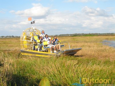 Air Boats Everglades - iOutdoor Adventures Air boat Everglades Rides